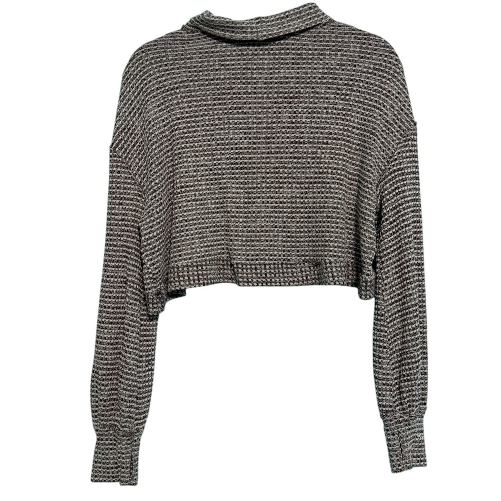 Free People Cropped Turtleneck Knit Sweater -White &Burgundy - Picture 3 of 5